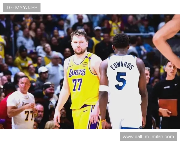 湖人打强队显力不从心：王朝的崩塌与未来的困境